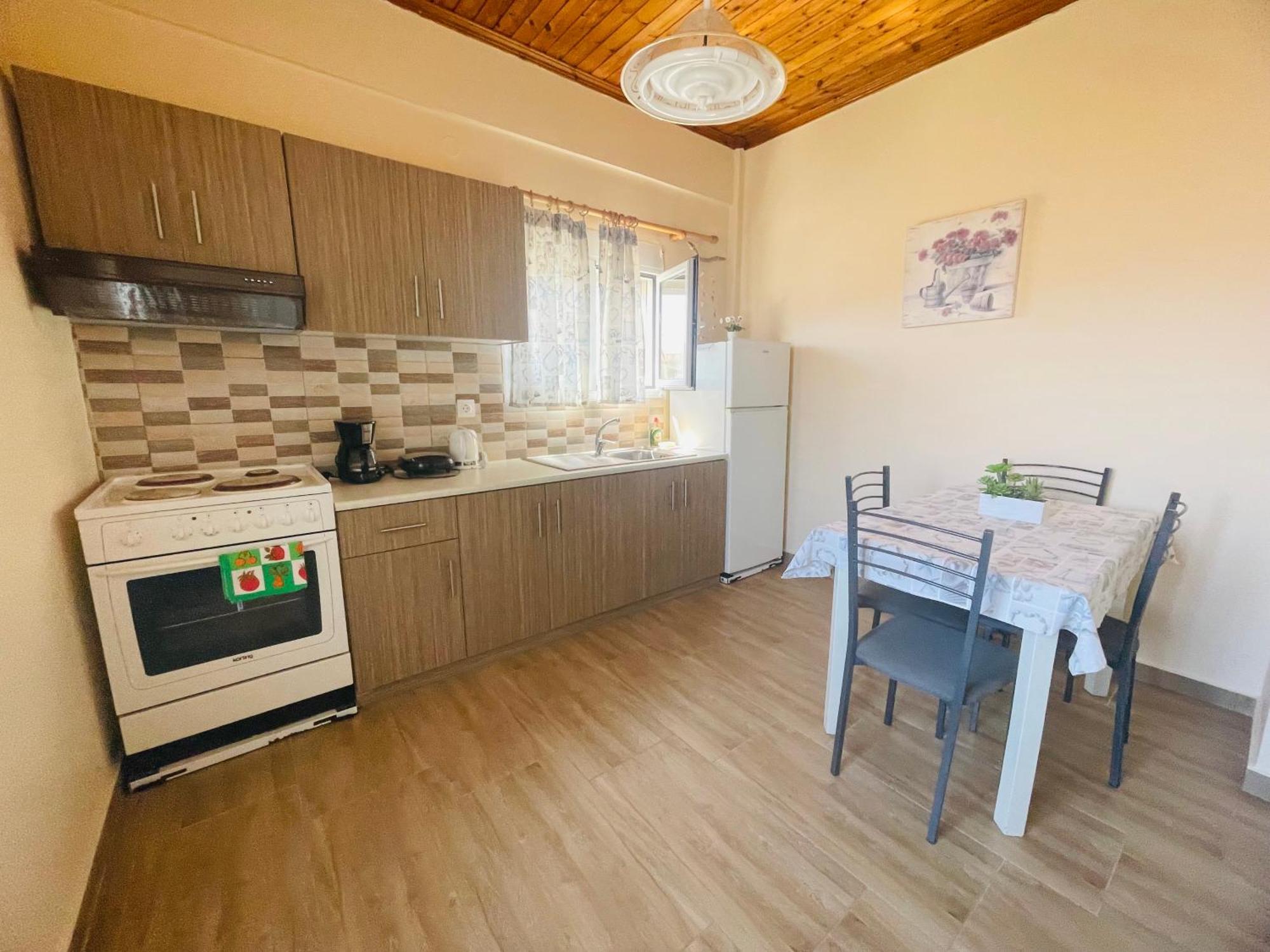 Fergani Apartments Moudhros Экстерьер фото