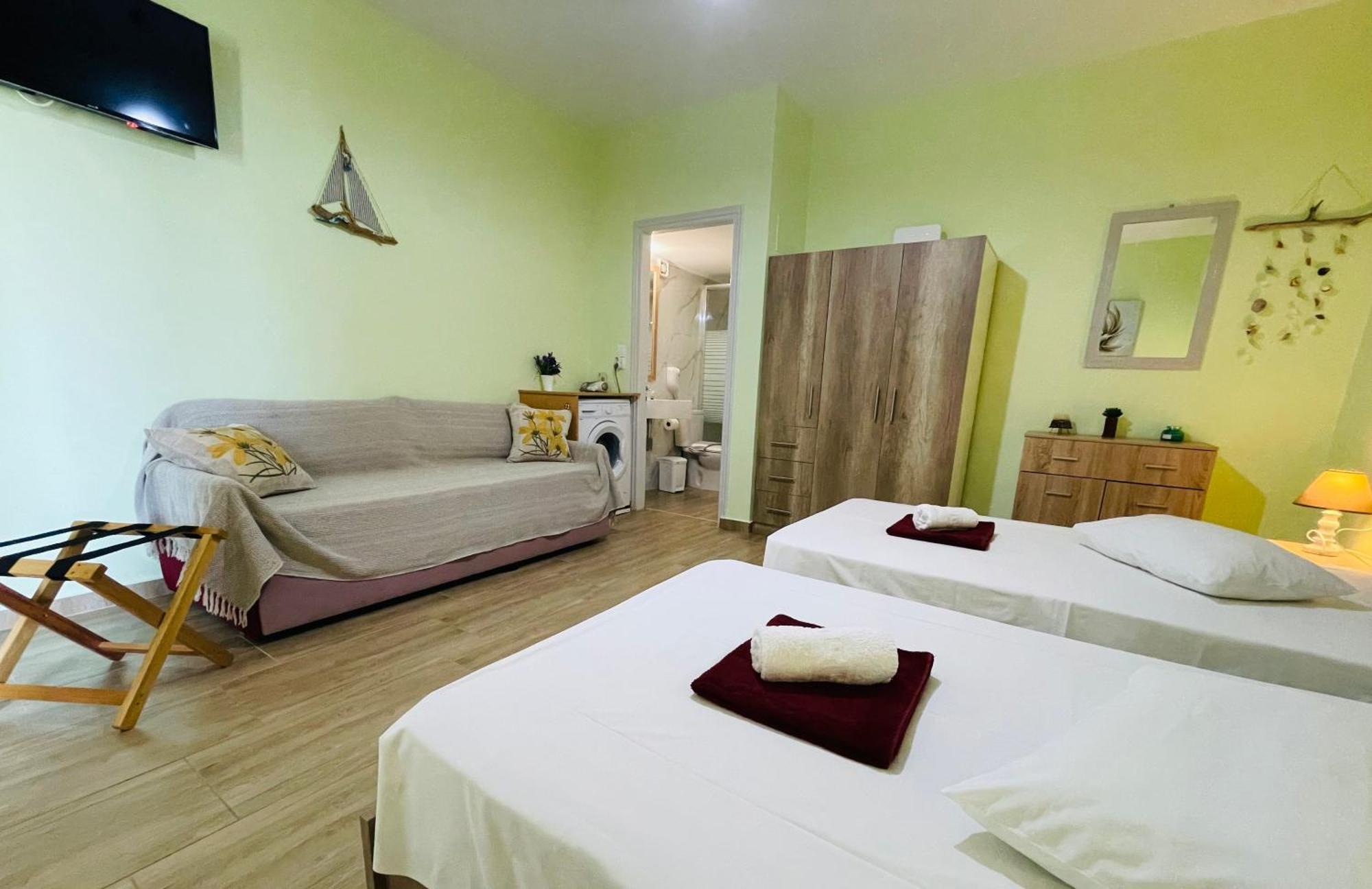Fergani Apartments Moudhros Экстерьер фото