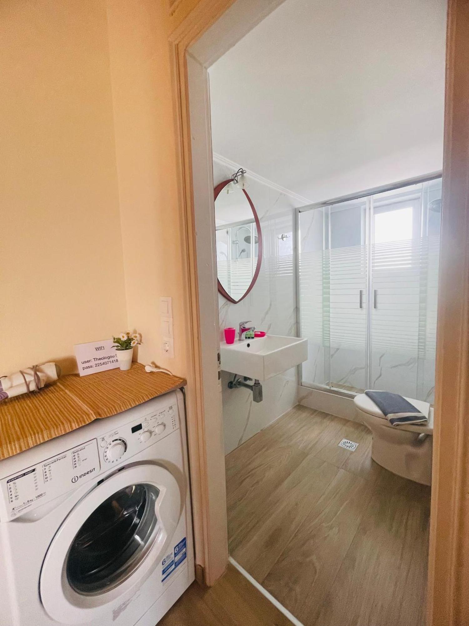 Fergani Apartments Moudhros Экстерьер фото