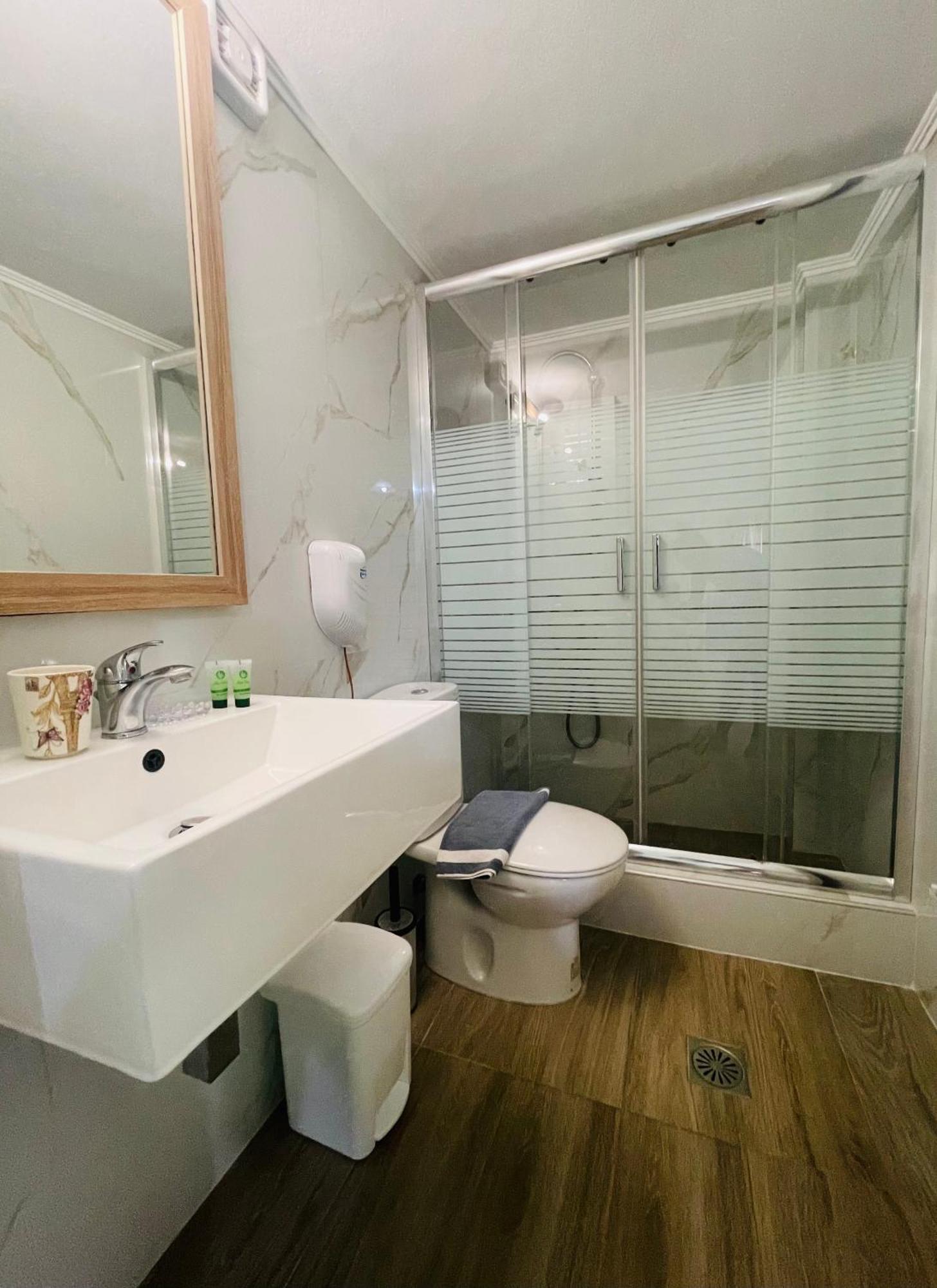 Fergani Apartments Moudhros Экстерьер фото